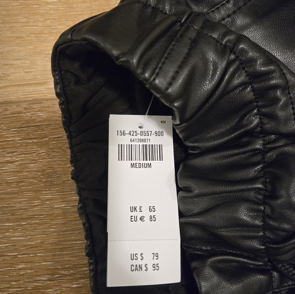 Abercrombie Faux Leather Pants - Picture 4 of 4